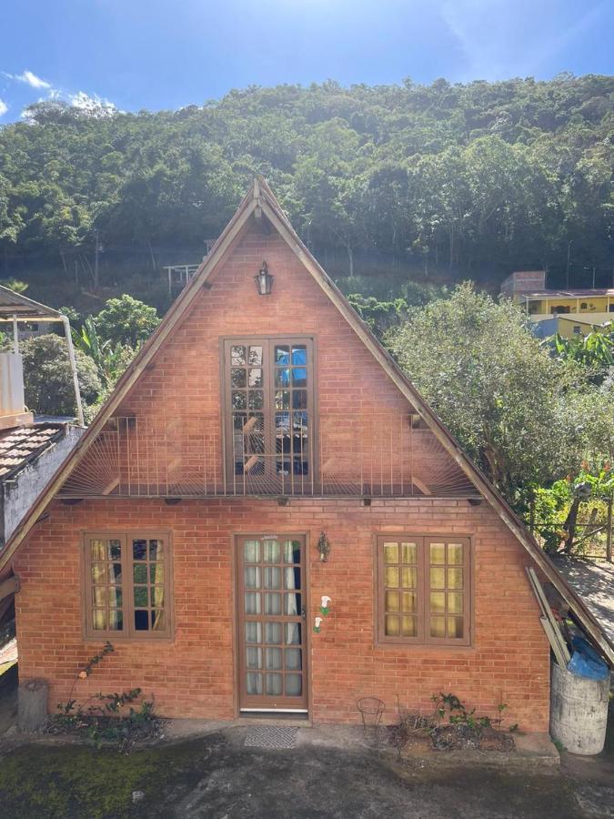 Chalet Confortavel Na Cidade Das Estrelas Santa Maria Madalena Exterior photo
